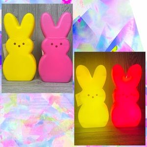 Nwt 10 inch pink and yellow peep marshmallow bunny battery lights decorations